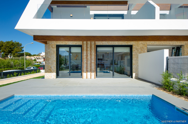 Neubau-Doppelhaushälfte in Cala Ratjada