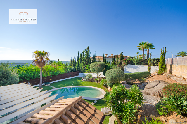 Imposante Villa in exklusiver Lage