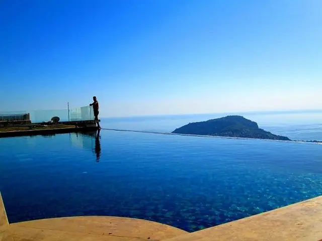 Türkei, Alanya, Bektas. 6 Zi. Villa. Infinity Pool. Smart Home Sytem. 773