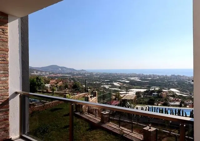 Türkei, Alanya. 4 Zi. Villa mit Meerblick. Ikamet ist möglich. 868