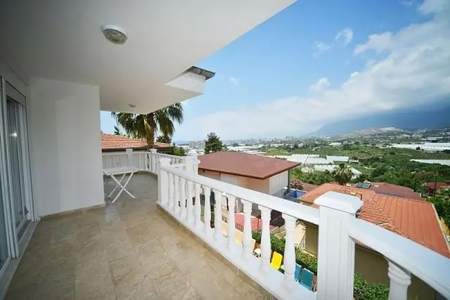 869- Luxuriöse 8 Zimmer Villa mit atemberaubendem Ausblick in Alanya, Kargicak.