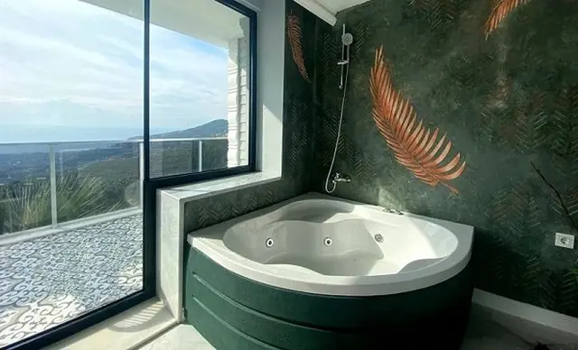 Türkei, Alanya. 5 Zi. Villa mit unverbaubarem Meerblick. 883