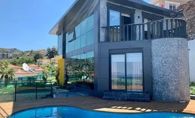 888 Türkei, Alanya. Möblierte 5 Zimmer Villamit  Sauna, Pool, Fitness