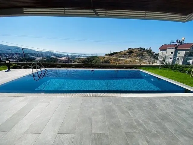 Türkei, Alanya, 4 Zi. Luxus Villa. Pool, Garten, Hallenbad. uvm. 931