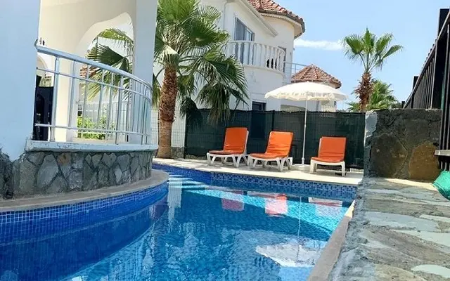 Türkei, Alanya. Hübsche 4 Zi. Villa mit Pool. 979