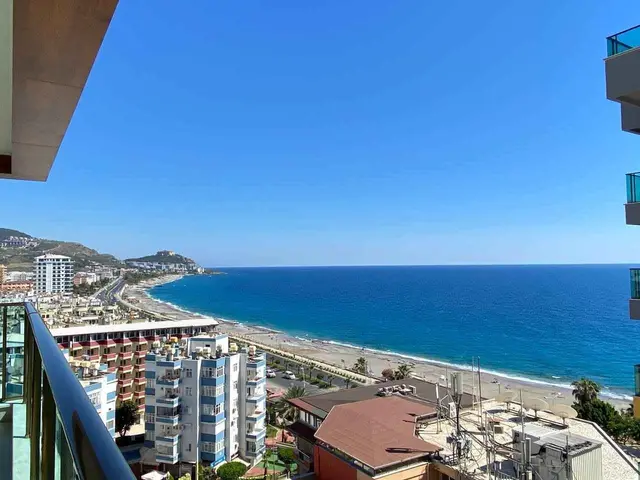 2+1 Wohnung zum Verkauf in Alanya Mahmutlar | 95 m² | Direkt am Meer