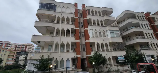 2+1 Renovierte Wohnung zum Verkauf in Alanya Mahmutlar | 80 m² | Erdgeschoss