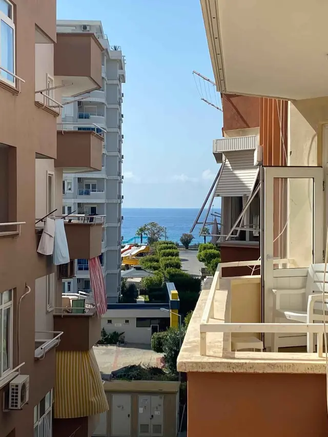 2+1 Wohnung zum Verkauf in Alanya Tosmur | 110 m² | Voll möbliert | 100 m zum Meer