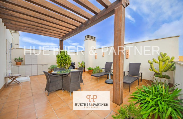 Exklusives Penthouse mit Dachterrasse & Meerblick