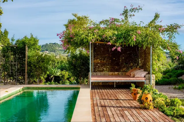 Exklusives zwei Landhäuser mit Panoramablick, Pool und privatem Paradiesgarten - Provisionsfrei!