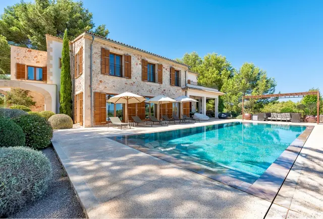 PROVISIONSFREI! Traumfinca mit Ferienvermietungslizenz, Gästehäusern, Infinitypool & Panoramablick