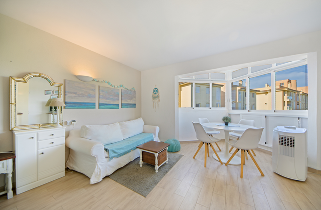 TOP-Studio mit seitlichem Meerblick in Cales de Mallorca