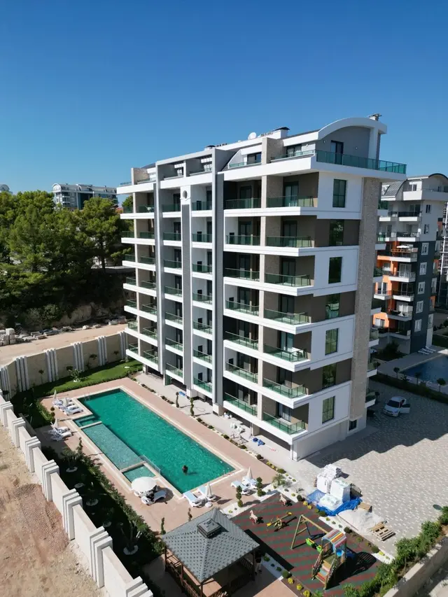 Wohnkomfort in Alanya Avsallar mit Pool, Wellnessbereich und guter Infrastruktur