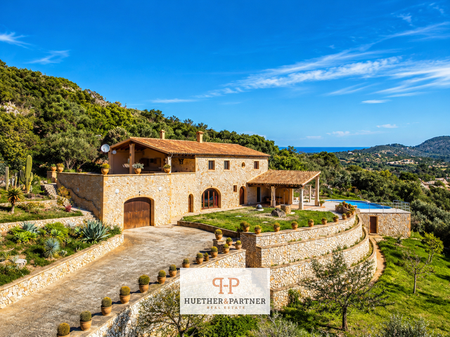 Luxus-Finca Son Carrió, 3 SZ, 2 Bäder, Infinity-Pool, Meerblick, absolute Ruhelage!
