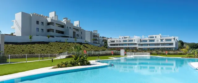 PROVISIONSFREI! Exklusive Neubau-Apartments – Luxus, Ruhe und Golfpanorama an der Costa del Sol!