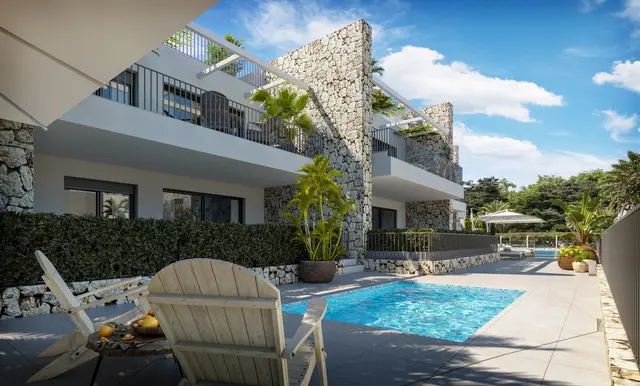 LAST UNIT! Moderne Neubau-Apartments nur 100 m vom Meer – provisionsfrei, mit Pool und Stellplatz!