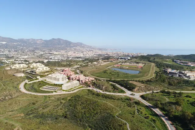 VALLEY VIEWS | Exklusive Neubauwohnungen mit großen Terrassen, Pool und Panoramablick in Mijas